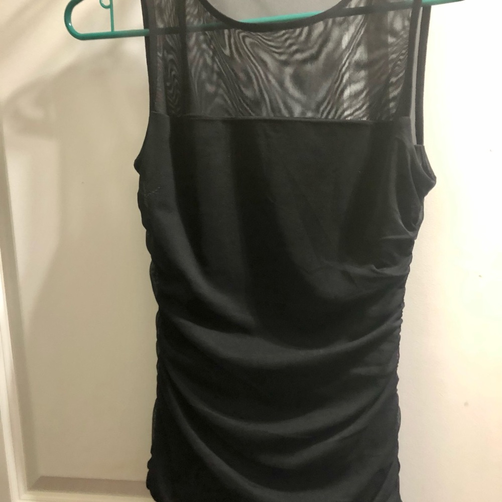 WHBM Top
